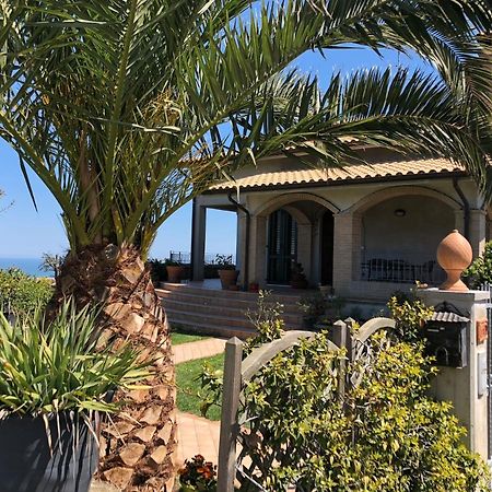 B&B La Palma San Costanzo Kültér fotó